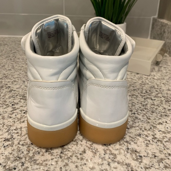 Michael Kors Sneakers - Picture 10 of 15